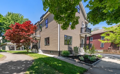 House in Arlington, Massachusetts, United States 1
