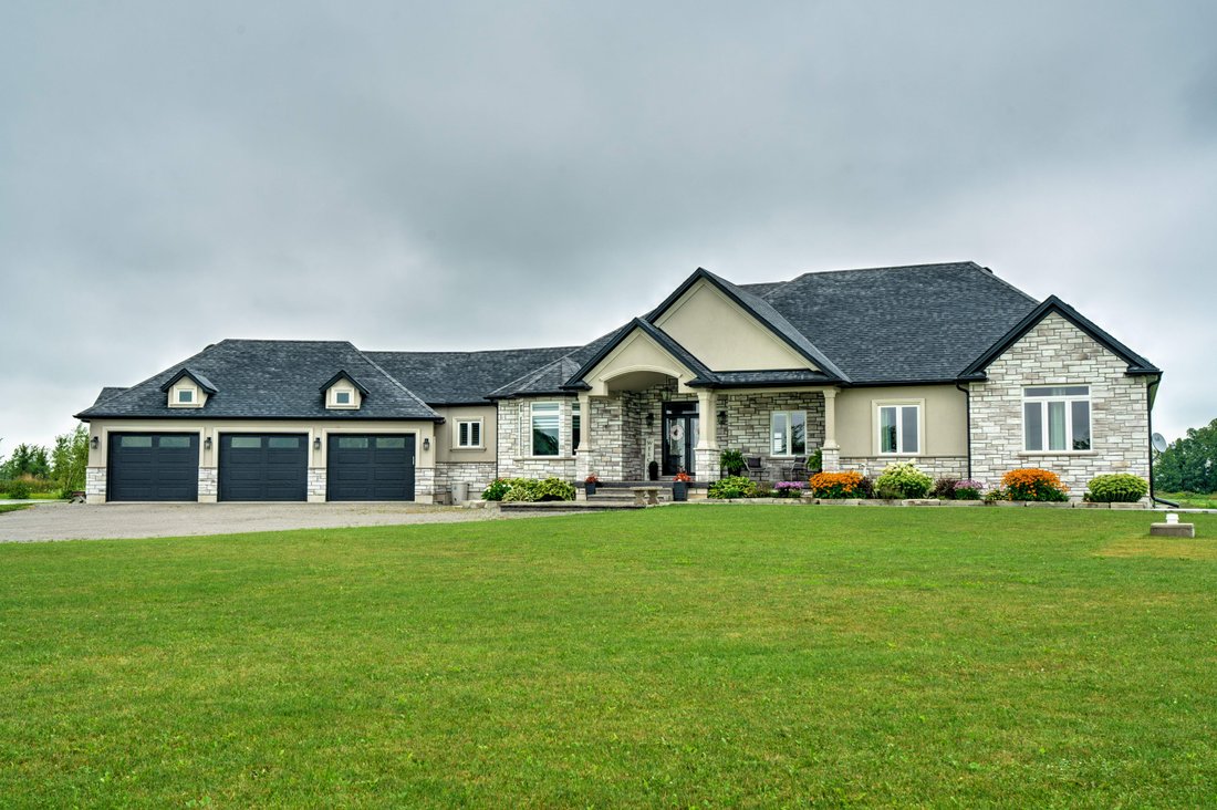 House in Haldimand, Ontario, Canada 1 - 18372595