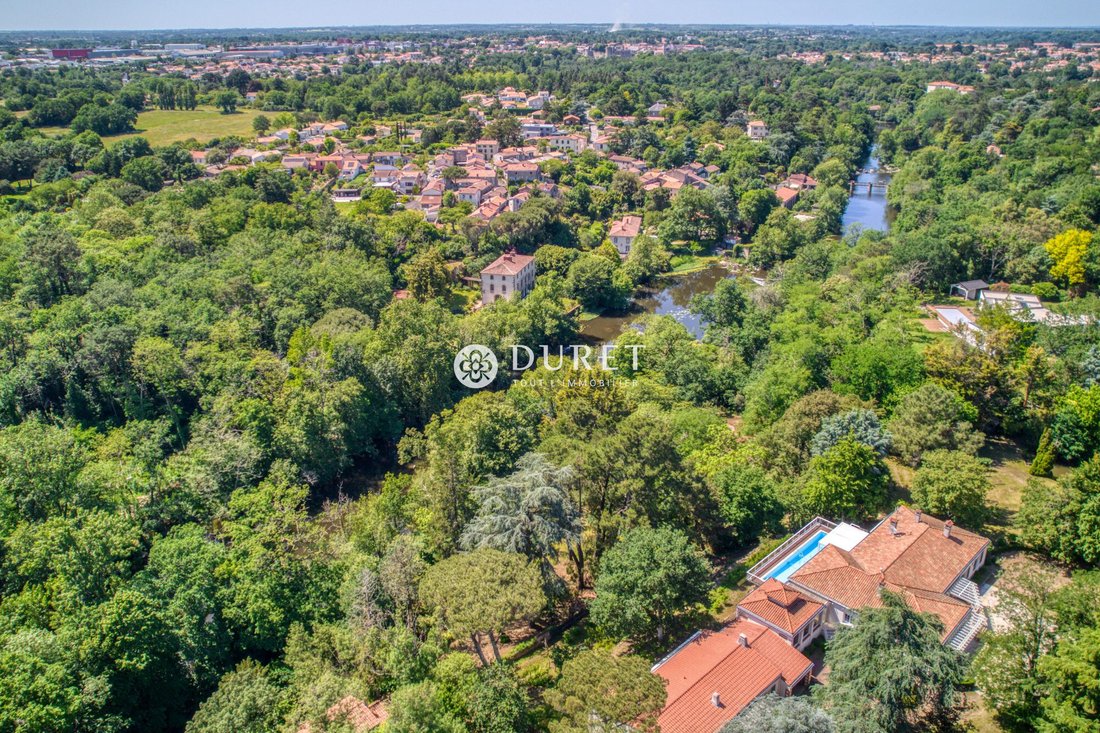 Villa in Getigne, Pays de la Loire, France 4 - 18385056