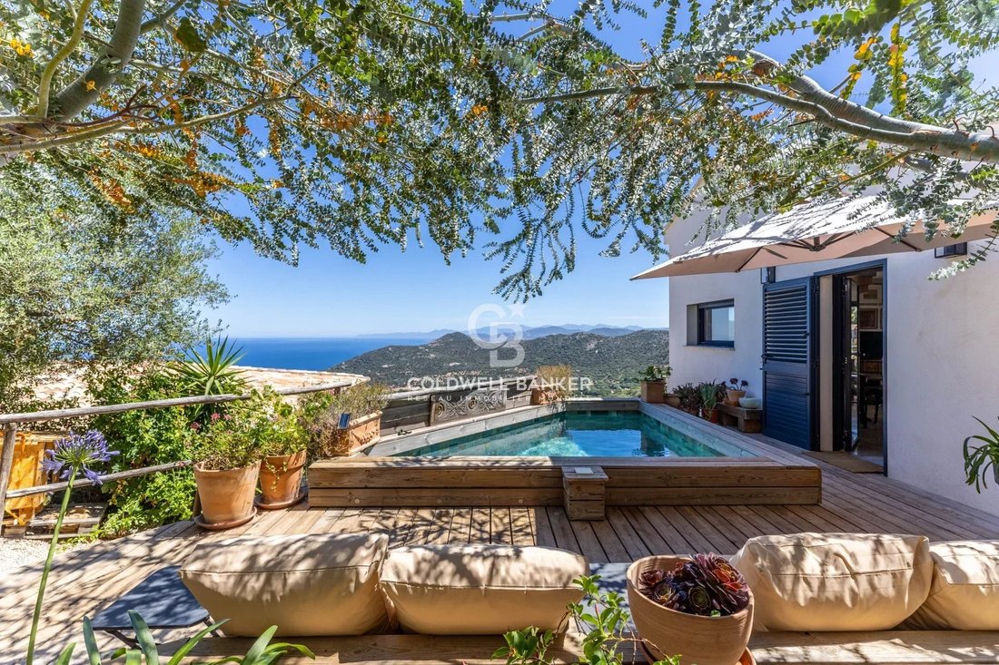 Villa in L'Île-Rousse, Corsica, France 1 - 17384299