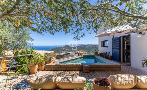 Villa in L'Île-Rousse, Corsica, France 1