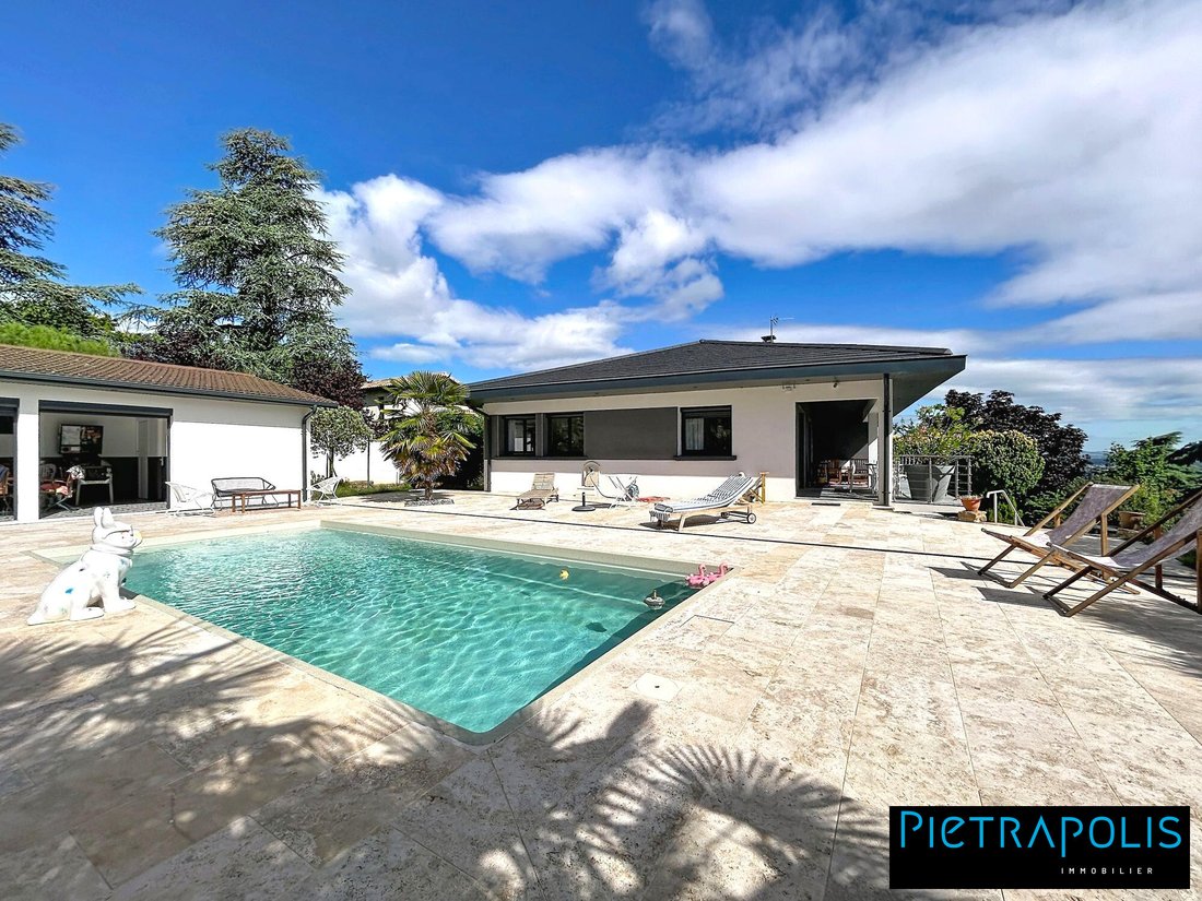 House in Limas, Auvergne-Rhône-Alpes, France 2 - 18385677