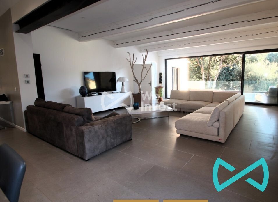 Villa in Saint-Mathieu-de-Treviers, Occitania, France 3 - 16021162