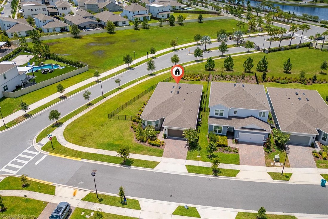 House in Orlando, Florida, United States 1 - 18373049