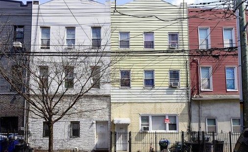 House in New York, New York, United States 1