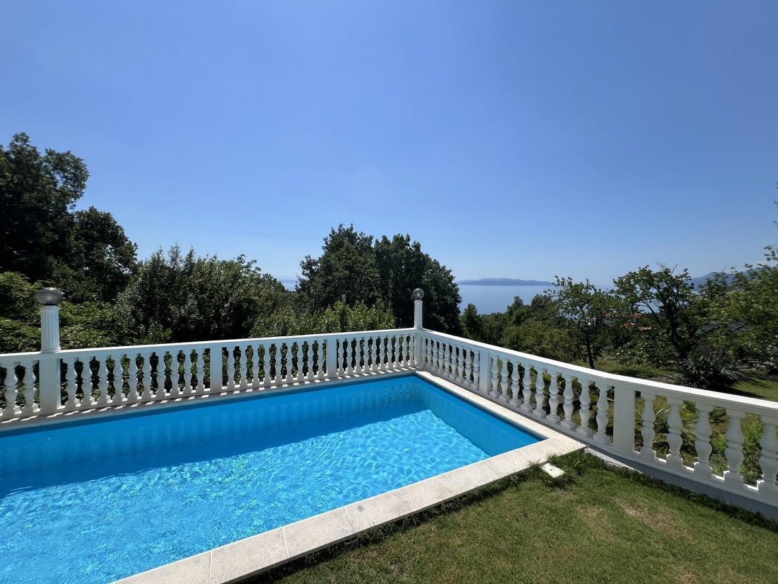 Villa in Grad Opatija, Primorje-Gorski Kotar County, Croatia 2 - 18380914
