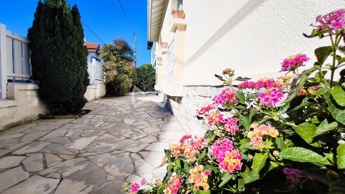 House in Biarritz, Nouvelle-Aquitaine, France 5 - 16727271