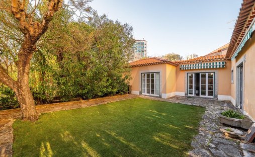 Haus in Penha de Franca, Lissabon, Portugal 1