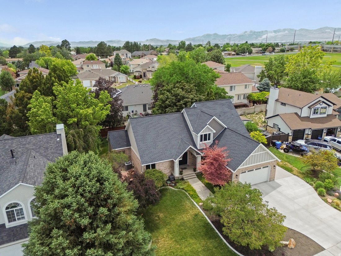 Casa a Taylorsville, Utah, Stati Uniti 1 - 18378453