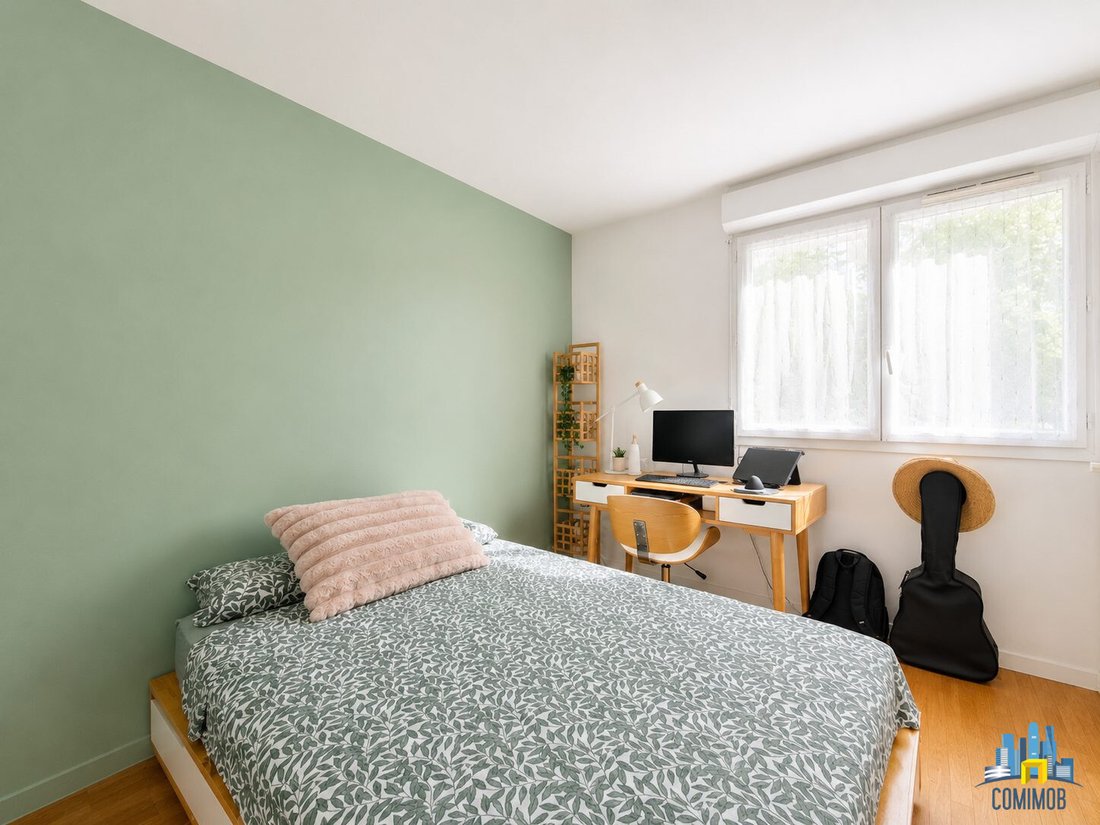 Apartment in Hôtel de Ville, Courbevoie, France 5 - 18385452