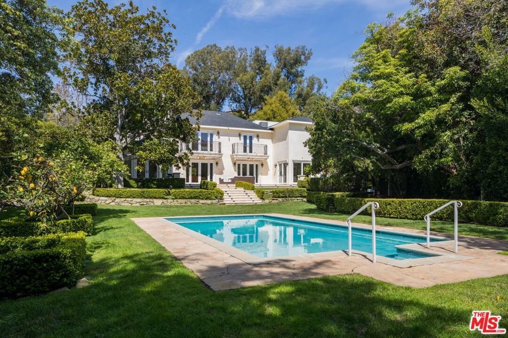House in Los Angeles, California, United States 1 - 18377790