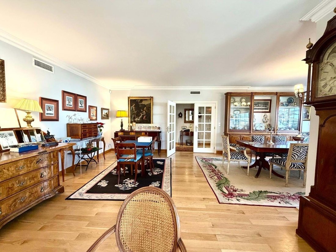 Apartment in Estoril, Cascais e Estoril, Lisbon 5 - 18380402