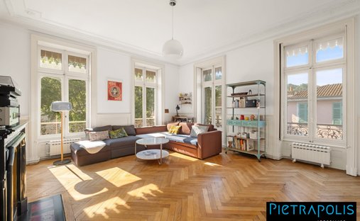 Apartment in Les-Collines, Vienne, France 1