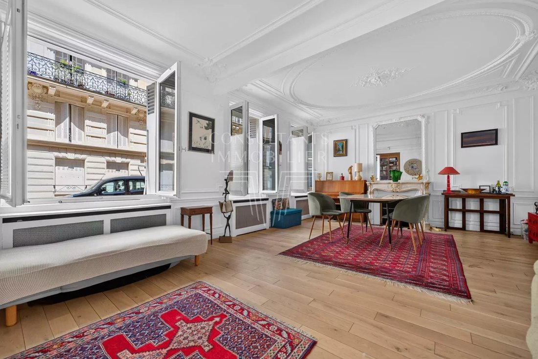 Apartment in Odéon, Paris 6e Arrondissement, Paris 4 - 18374491