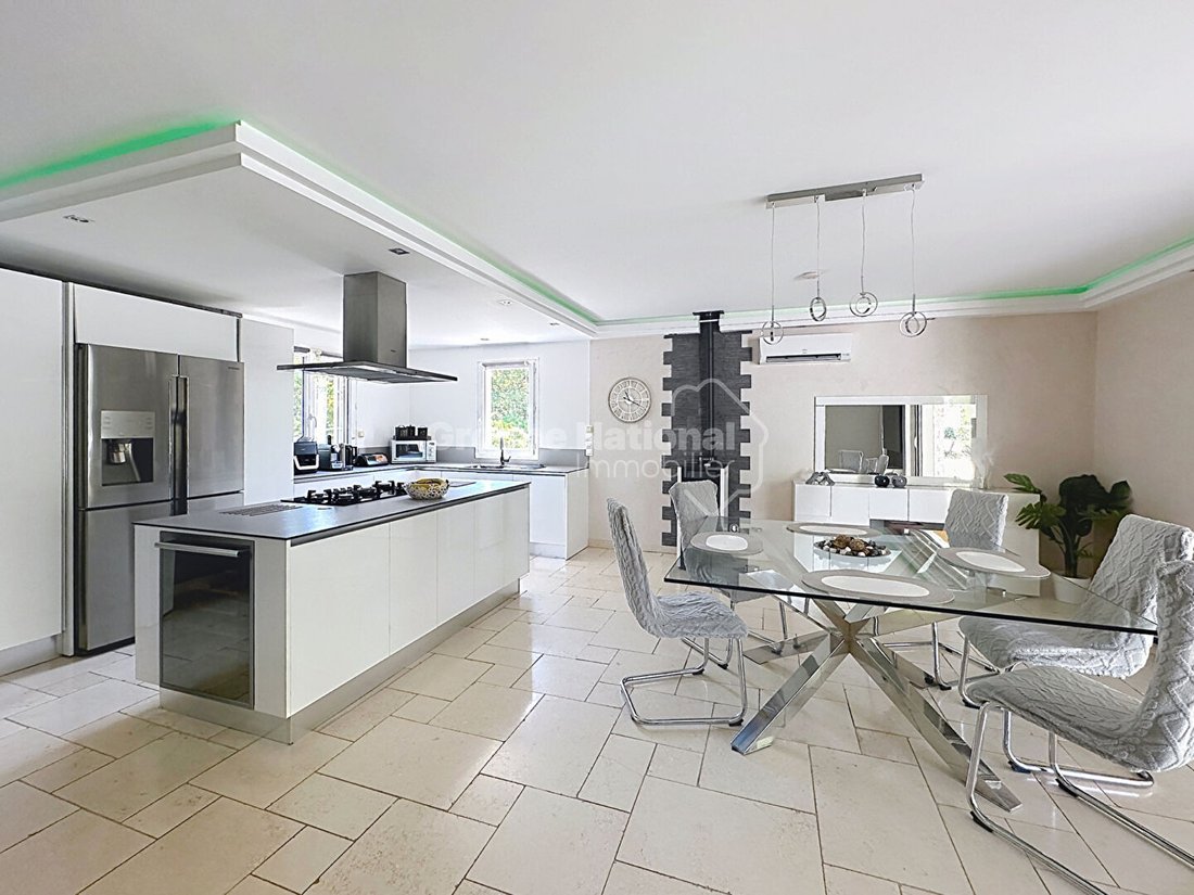 Villa in Grand'Piece-Les Plaines, Mouans-Sartoux, France 5 - 18367783