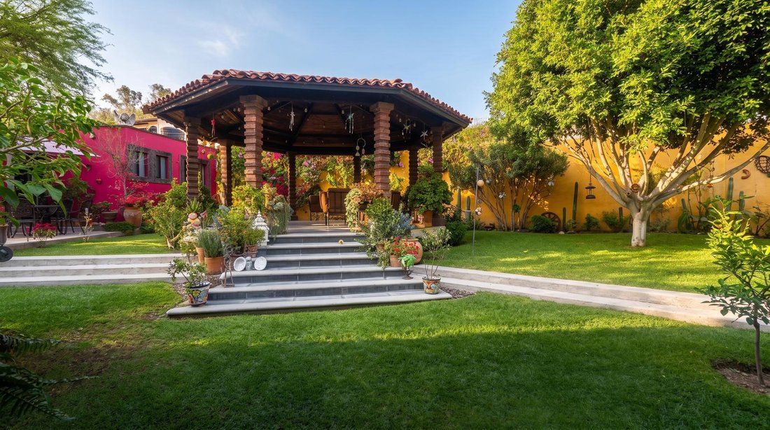 House in Presita Guadalupe, Guanajuato, Mexico 2 - 18377327
