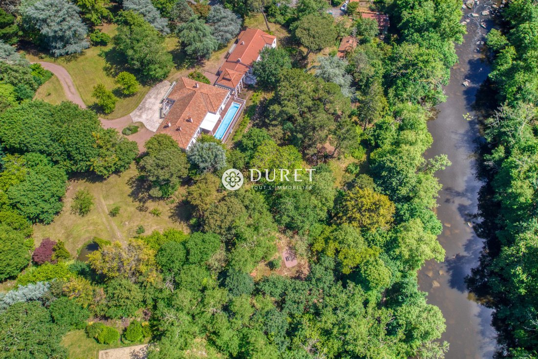 Villa in Getigne, Pays de la Loire, France 1 - 18385056