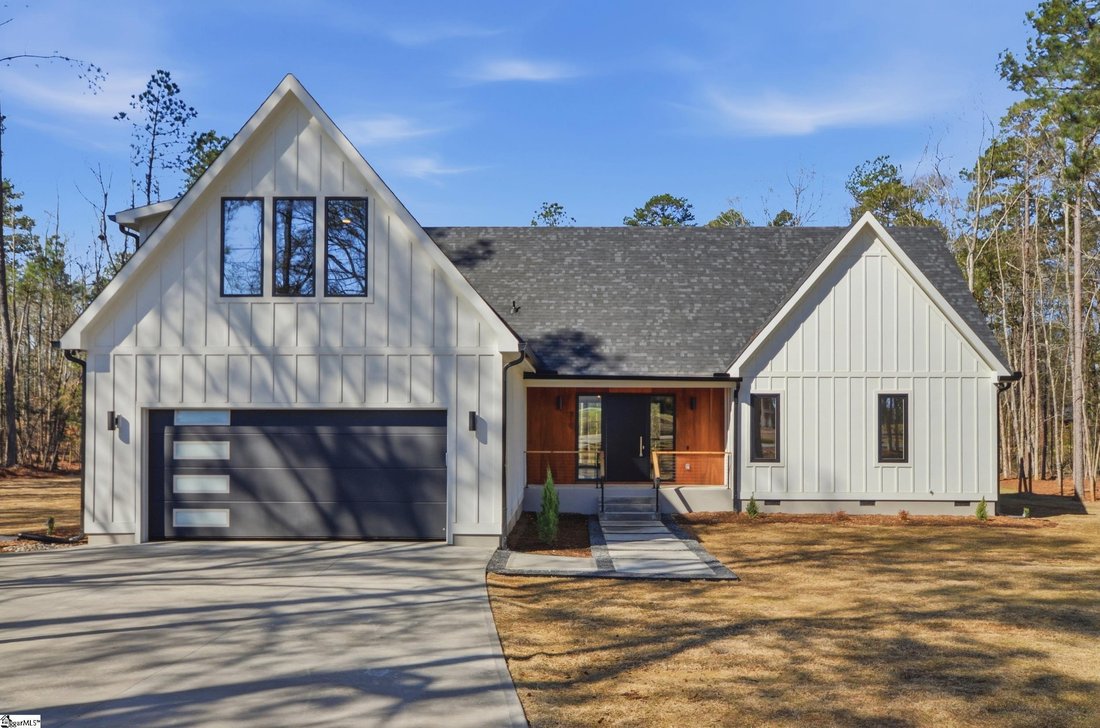House in Fountain Inn, South Carolina, United States 1 - 18377948