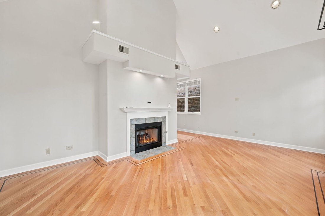 Condo in Chicago, Illinois, United States 5 - 18379123