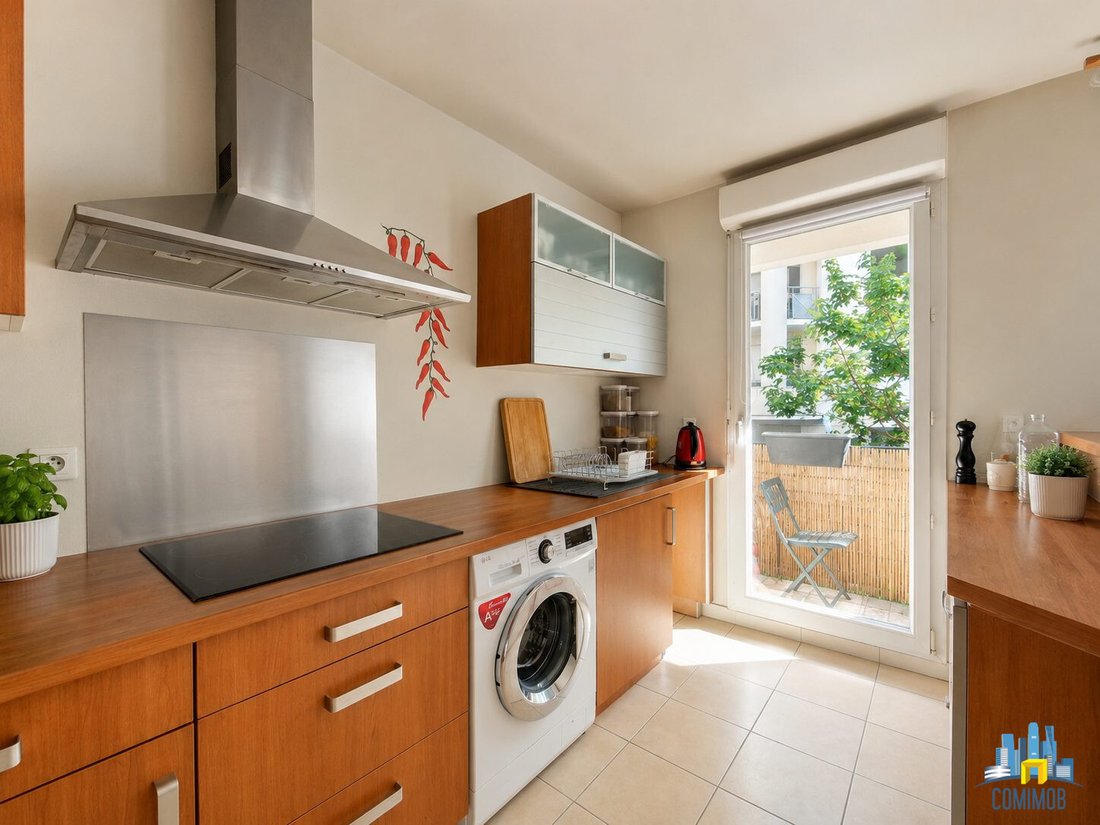 Apartment in Hôtel de Ville, Courbevoie, France 3 - 18385452