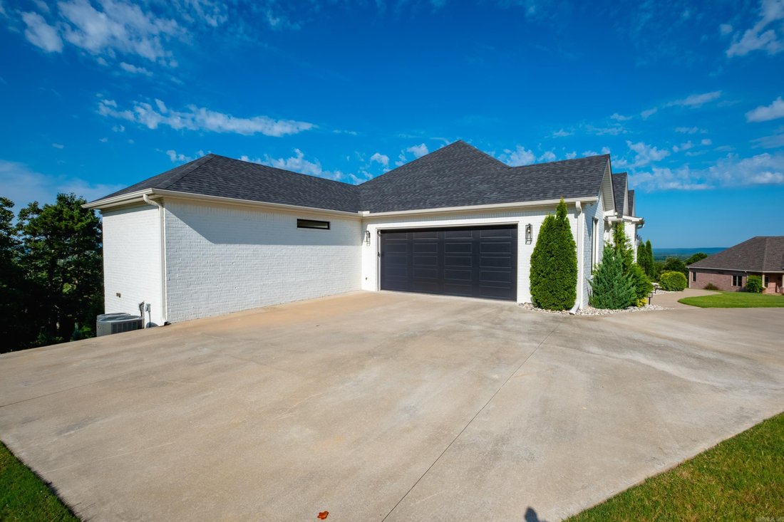 House in Maumelle, Arkansas, United States 3 - 18377616