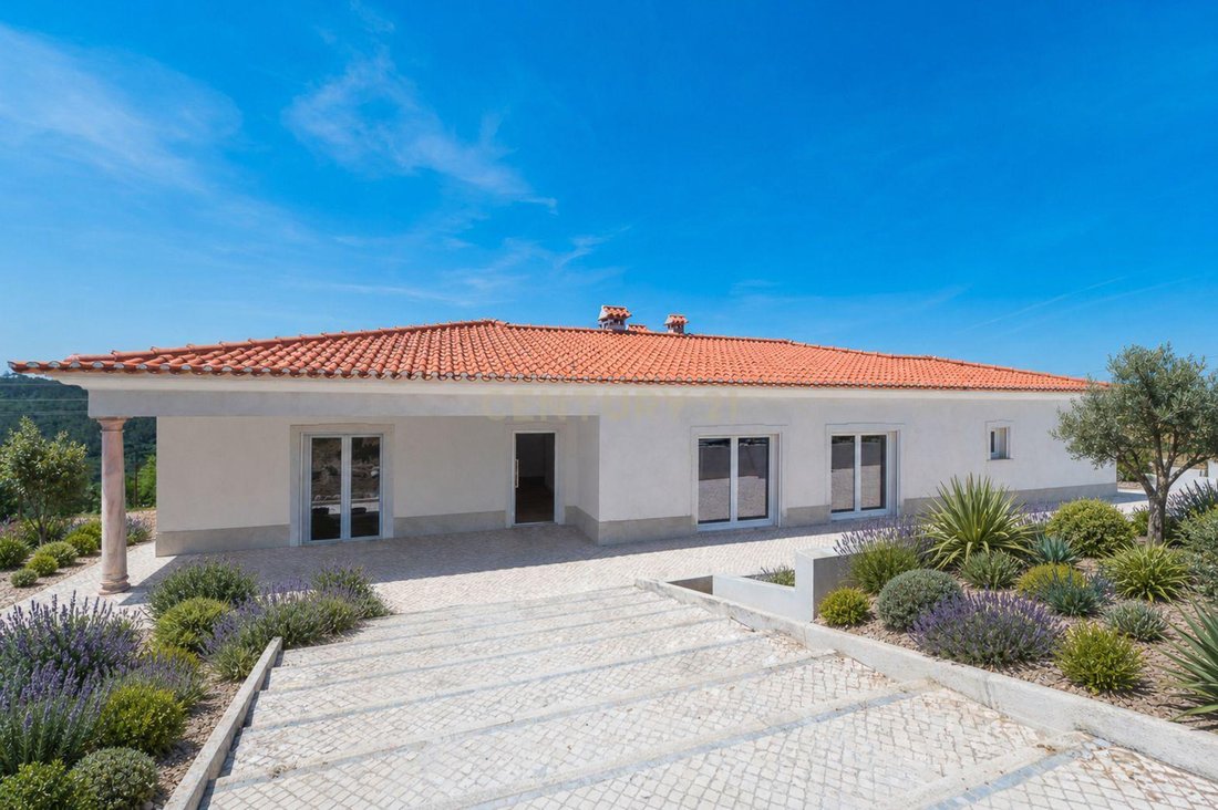 Villa in Santo Isidoro, Lisbon, Portugal 2 - 18380551