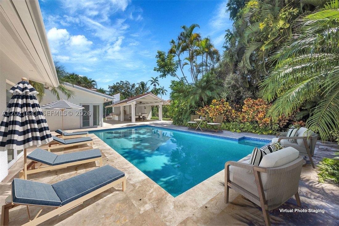 House in Miami, Florida, United States 5 - 17960793