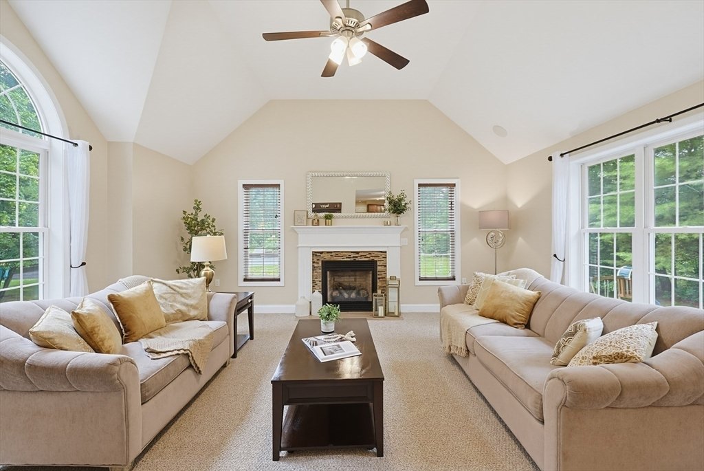 House in North Attleborough, Massachusetts, United States 5 - 18373368