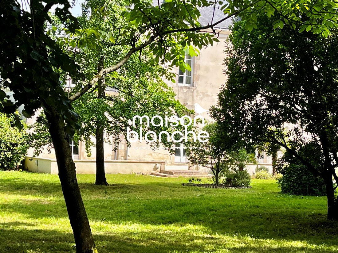 House in Saint-Denis-la-Chevasse, Pays de la Loire, France 3 - 18385454