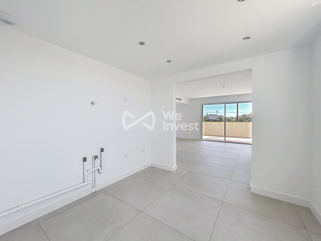 Apartment in Centre Ville, Castries, France 5 - 17426496