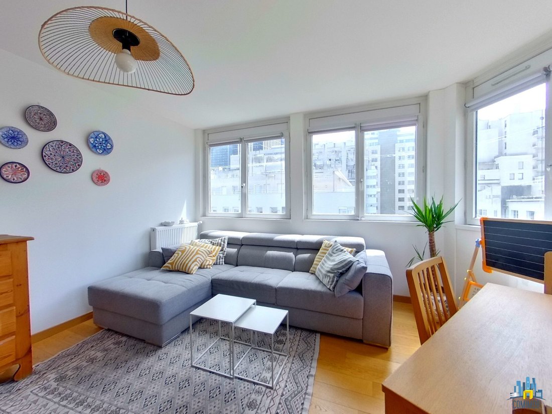 Apartment in Hôtel de Ville, Courbevoie, France 2 - 18385416