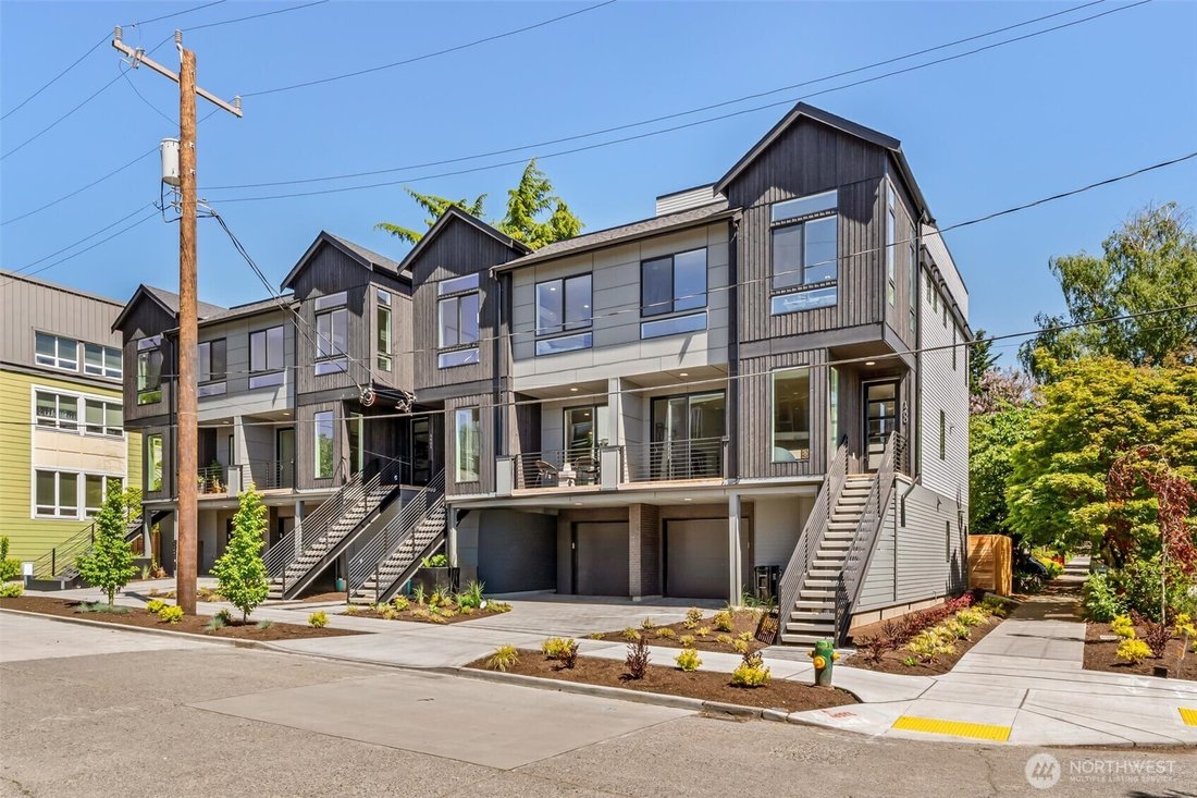 House in Seattle, Washington, United States 1 - 18379343