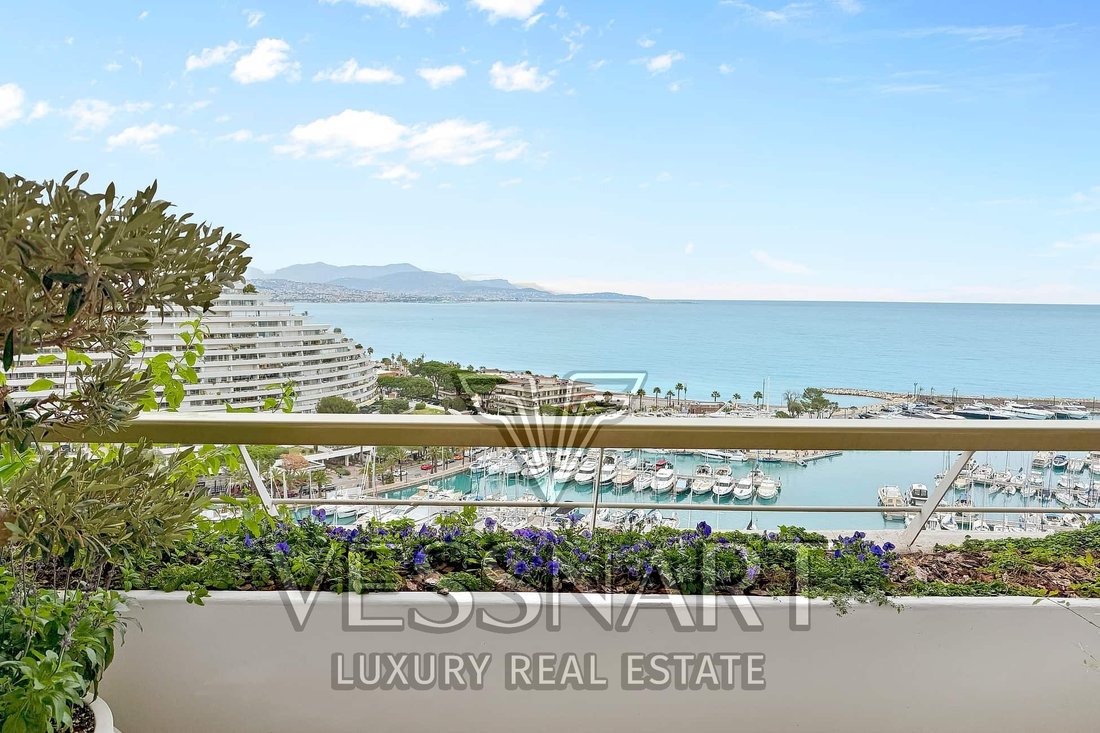 Apartment in Village, Villeneuve-Loubet, France 1 - 18374171