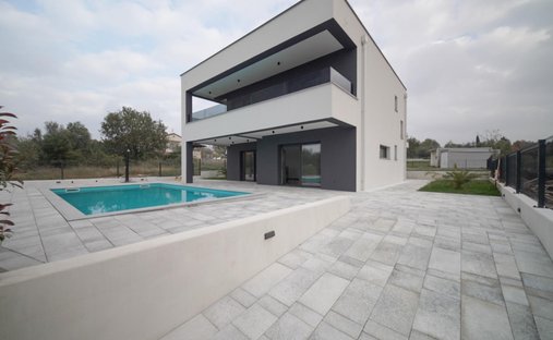 Villa in Buje, Istria County, Croatia 1