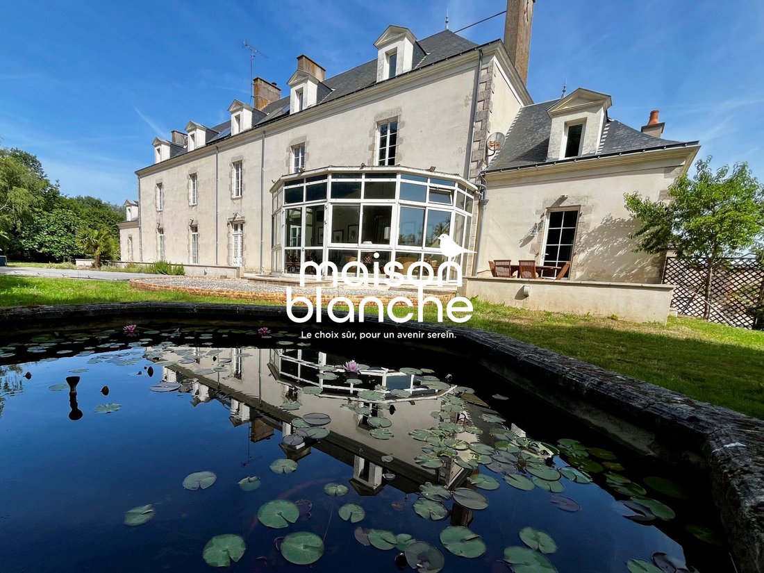 House in Saint-Denis-la-Chevasse, Pays de la Loire, France 4 - 18385454