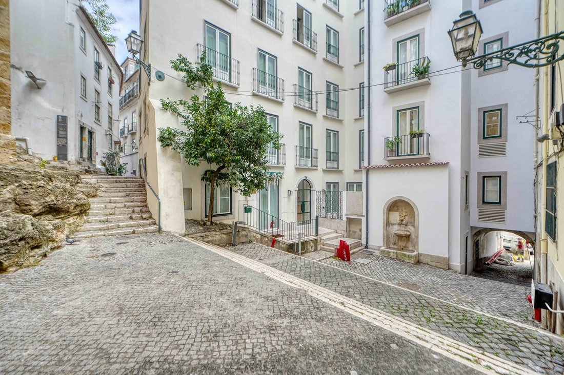 Apartment in Santa Maria Maior, Lisbon, Portugal 1 - 18380301
