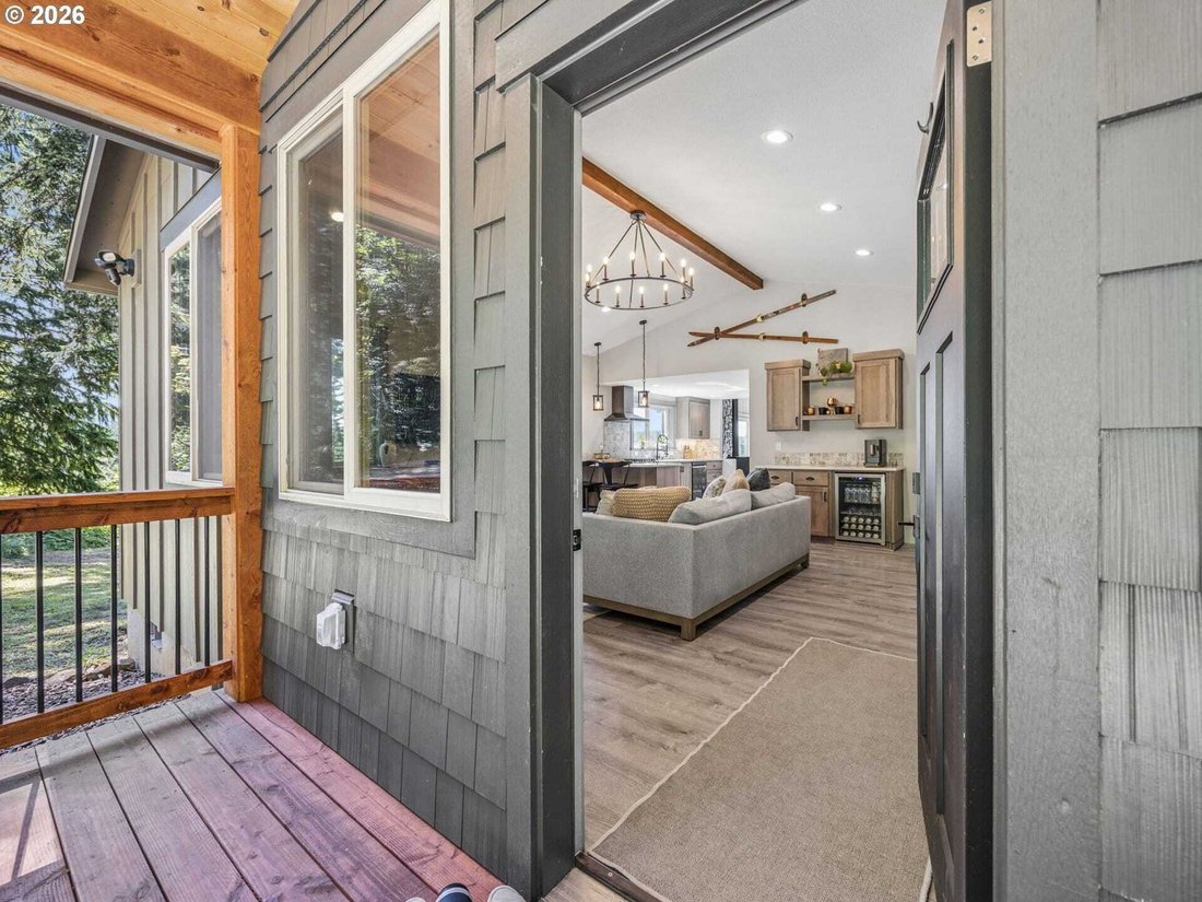 House in Sandy, Oregon, United States 5 - 18377662