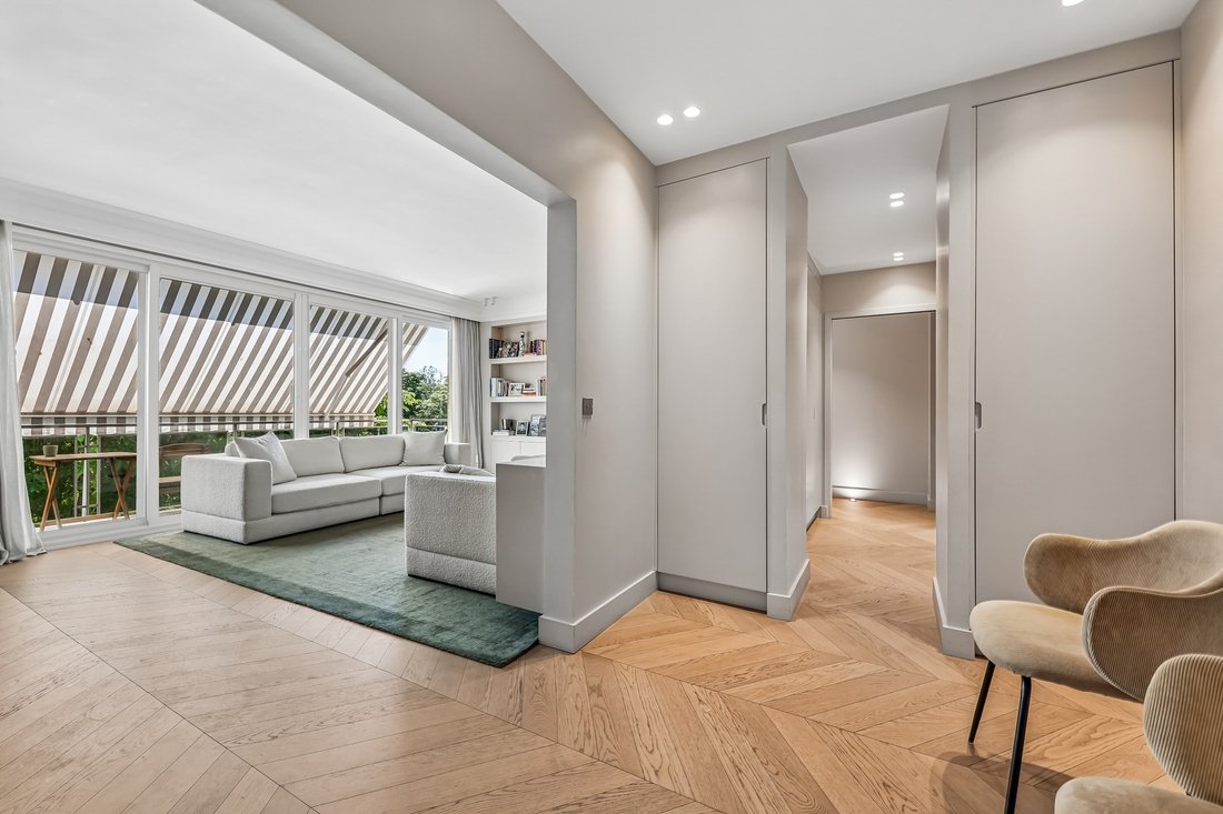 Apartment in La Plaine des Sablons, Neuilly-sur-Seine, France 4 - 18384743
