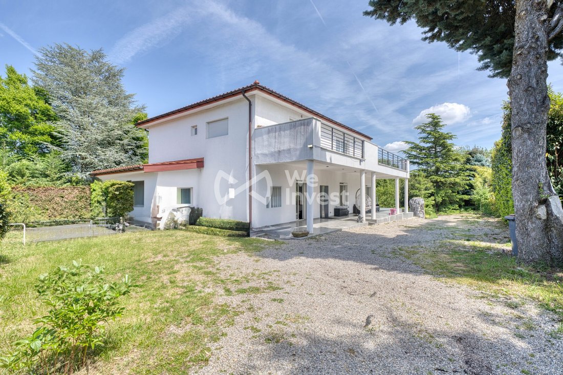 Villa in Saint-Laurent-de-Mure, Auvergne-Rhône-Alpes, France 3 - 16020875