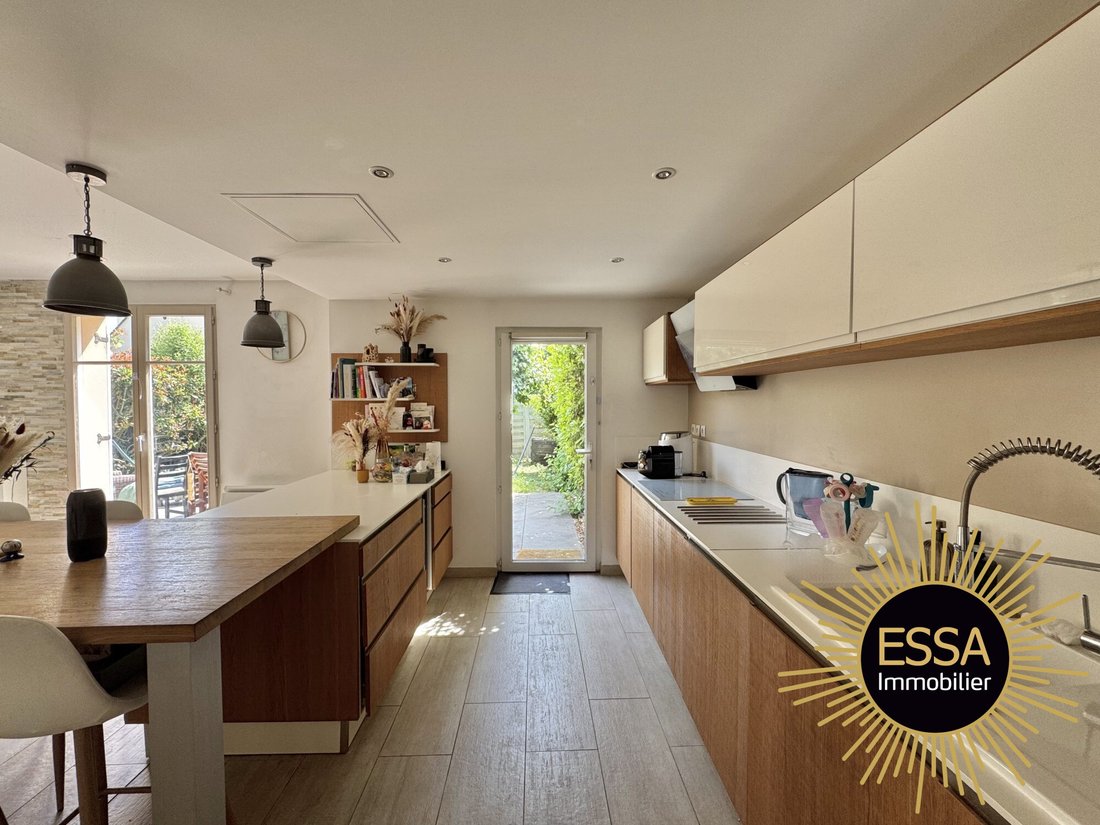 House in Les Residences, Noisy-le-Roi, France 5 - 18385395