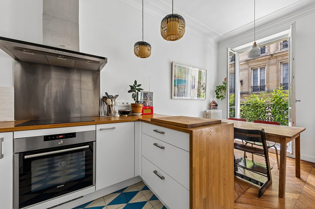 Apartment in Clignancourt-Jules Joffrin, Paris 18e Arrondissement, Paris 4 - 18365877
