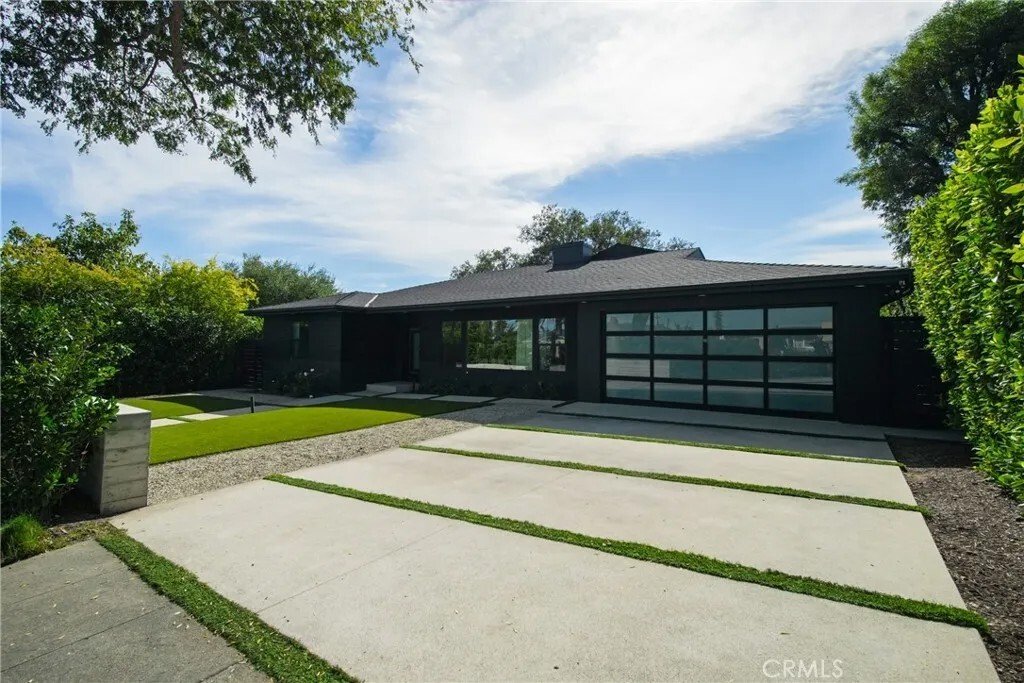House in Altadena, California, United States 1 - 18379550
