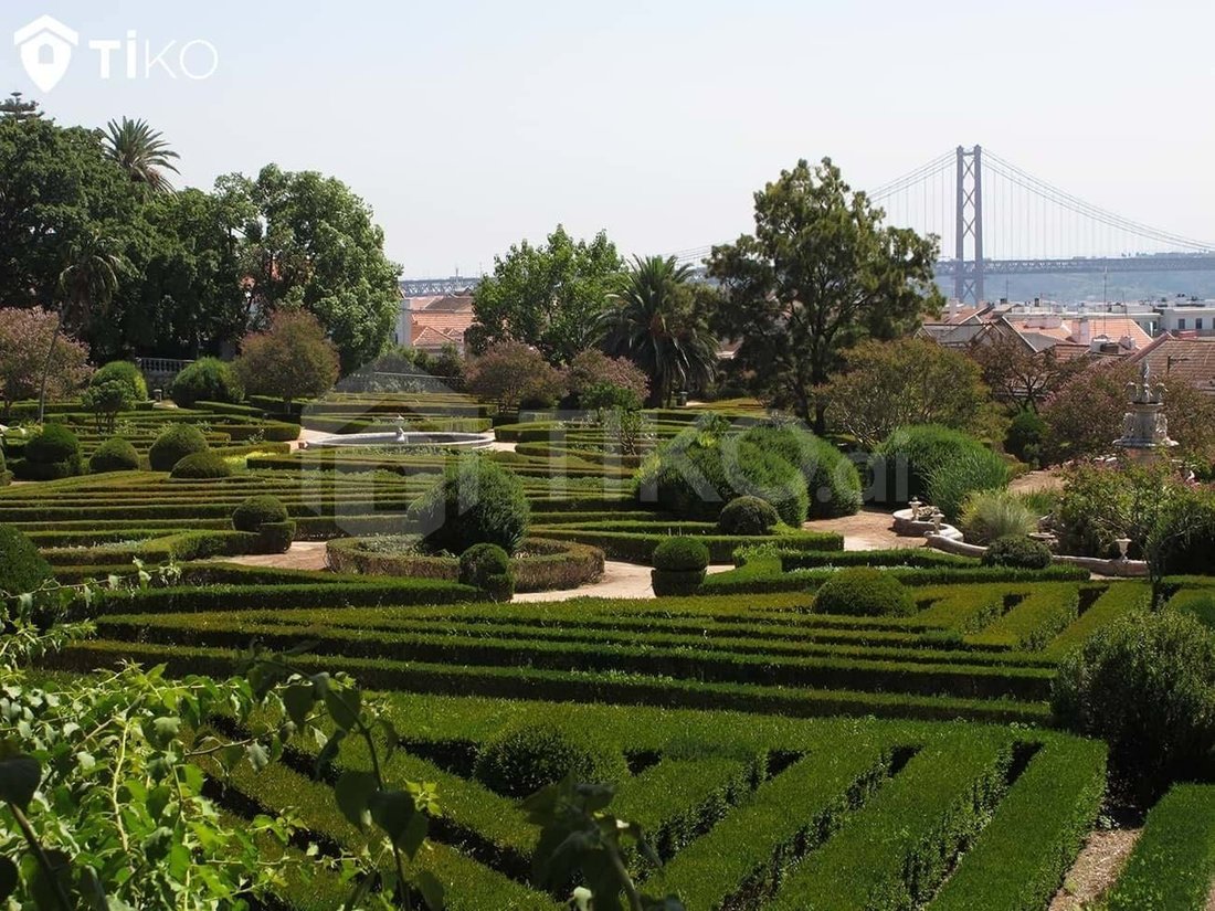 Land in Ajuda, Lisbon, Portugal 4 - 15072980