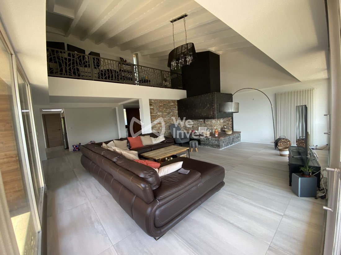 Villa in Bellegarde-sur-Valserine, Valserhone, France 4 - 18386048