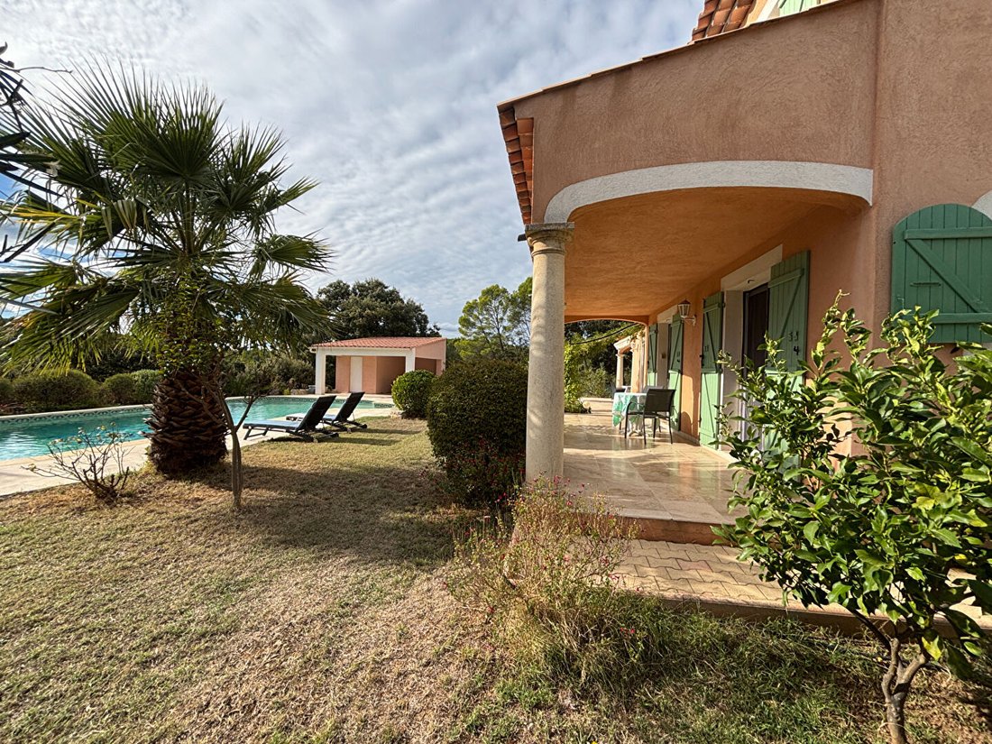 Villa in Flayosc, Provence-Alpes-Côte d'Azur, France 3 - 18374532