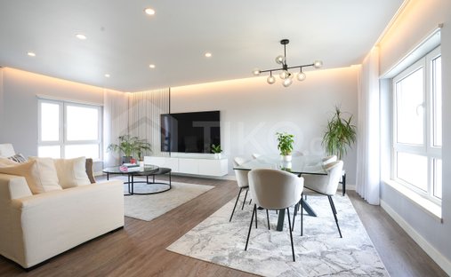Apartment in Venteira, Lisbon, Portugal 1