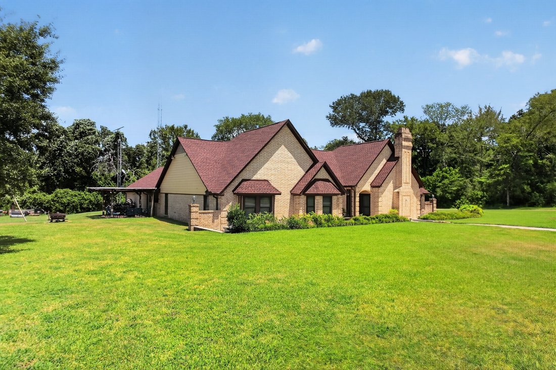 House in Brenham, Texas, United States 4 - 18373403