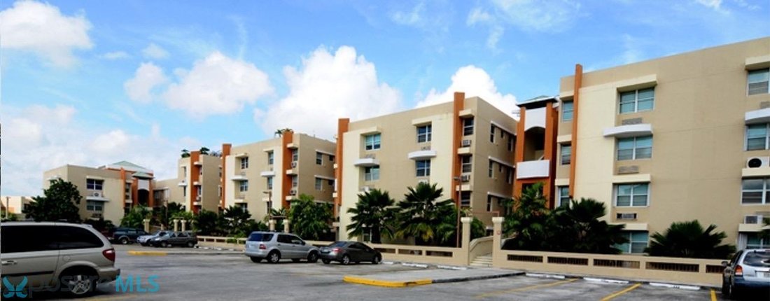 Apartment in San Juan, San Juan, Puerto Rico 1 - 18374008