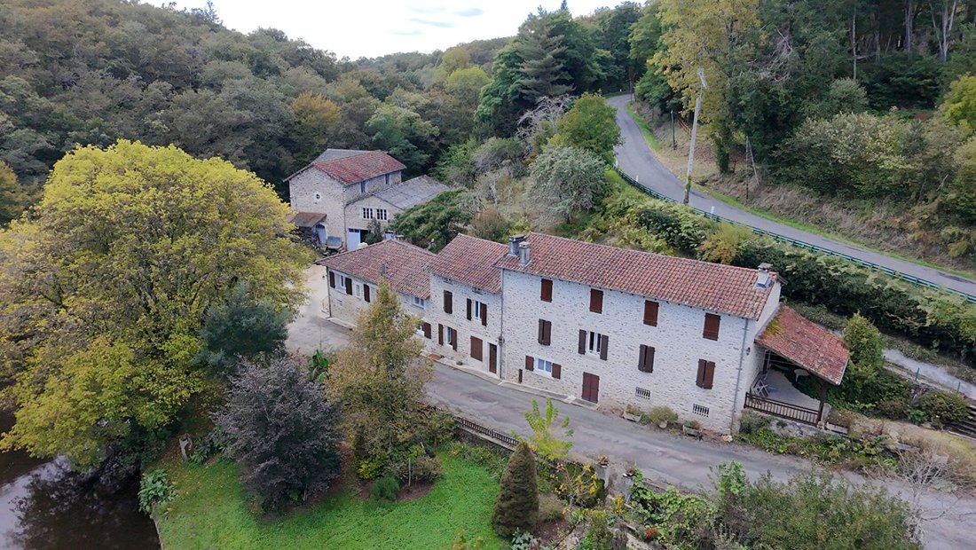 Villa in Rochechouart, Nouvelle-Aquitaine, France 2 - 18055849