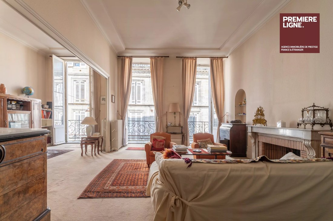 Apartment in Hôtel de Ville-Quinconce-Saint Seurin-Fondaudège, Bordeaux, France 4 - 18374300